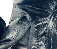 Carica l'immagine nel visualizzatore di Gallery, Guantoni Boxe KINETIC G1 Nero