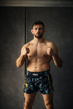 Carica l'immagine nel visualizzatore di Gallery, Pantaloncini Muay Thai Camo Nero