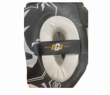 Carica l'immagine nel visualizzatore di Gallery, Caschetto Boxe, Muay Thai, Kick Boxing, K1, Nero Bianco