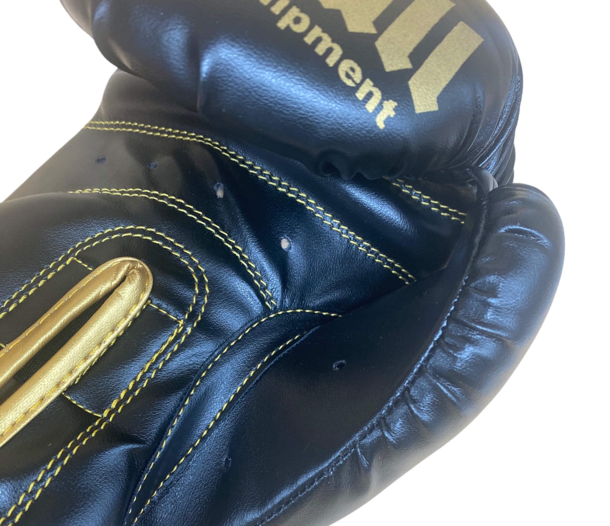 Trainer V2 Boxing Gloves Black-Gold 16 oz